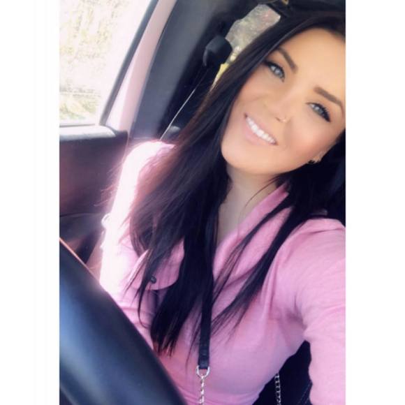 Meet your Posher, Kaley - Picture 1 of 1